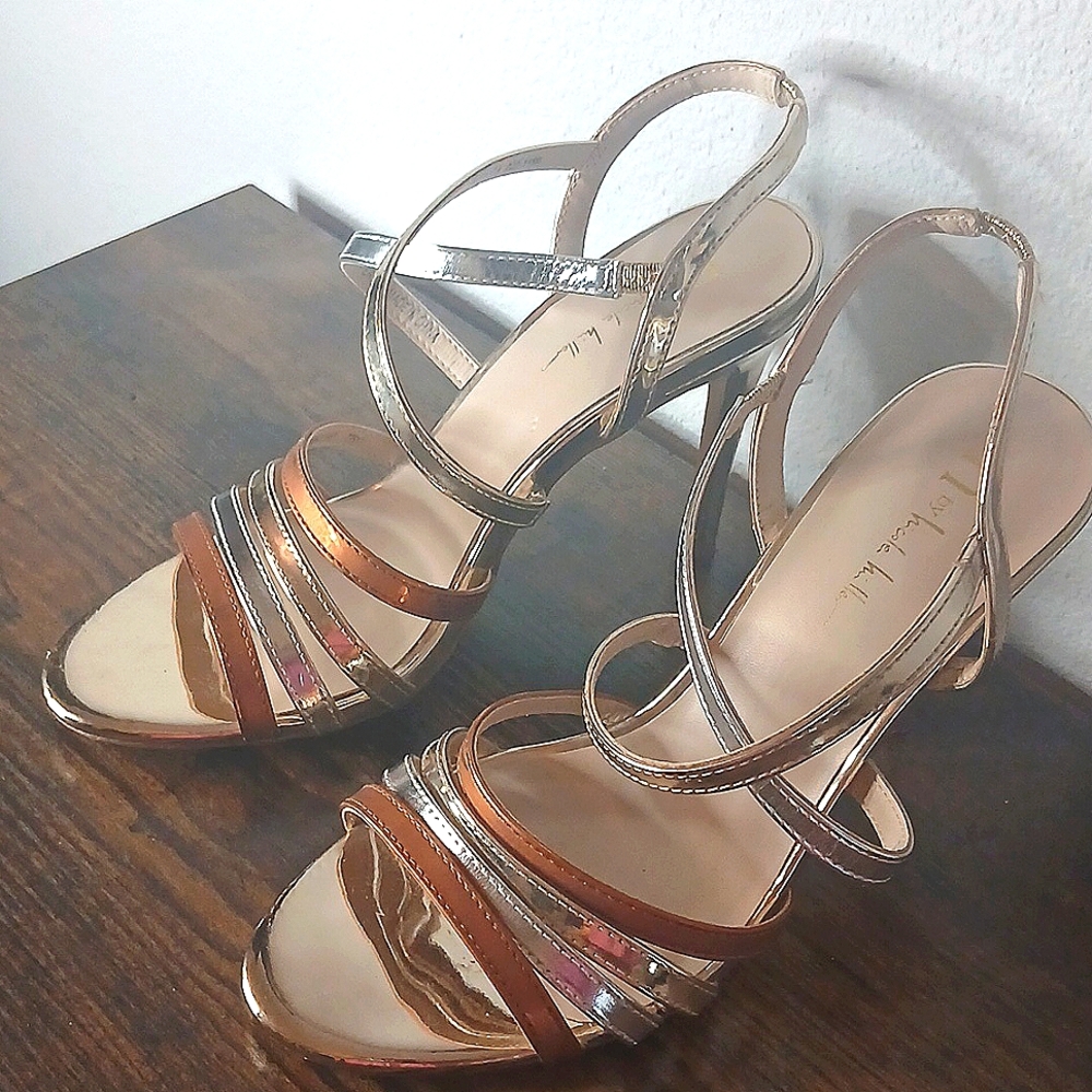 Nicole Miller Silver and Gold Heels